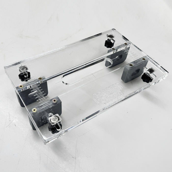 Cutting Board Side Finger Grip Jig