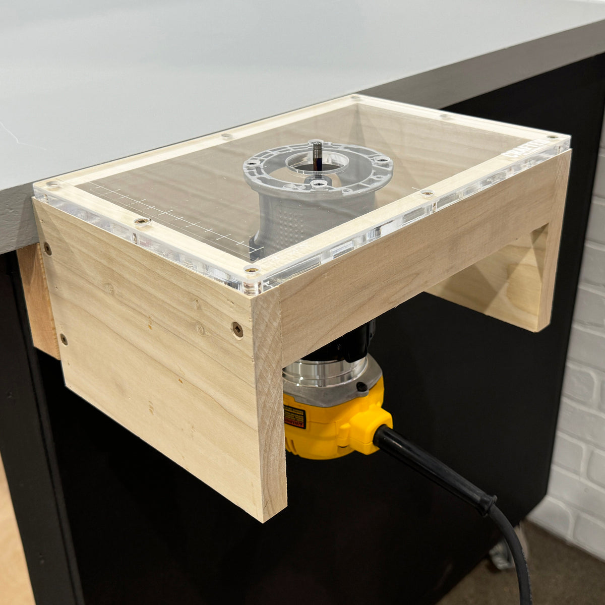 Dewalt Router Table Combo Dewalt (DWP611/DCW600B) Palm/Trim Router Table Plate — Crafted Elements
